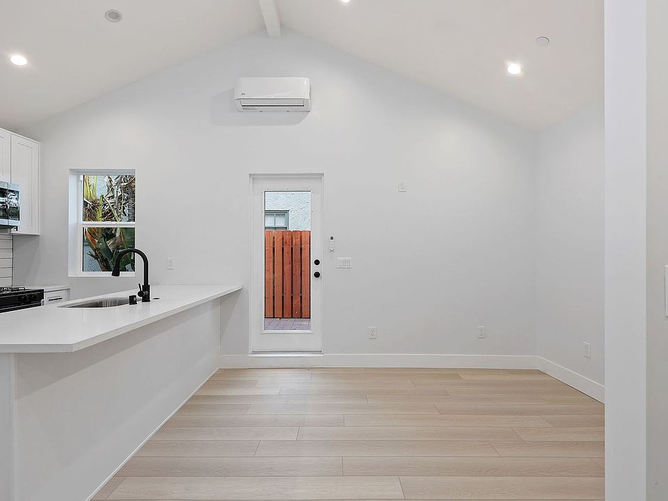 1st image of 2497 N Beachwood Dr #2496