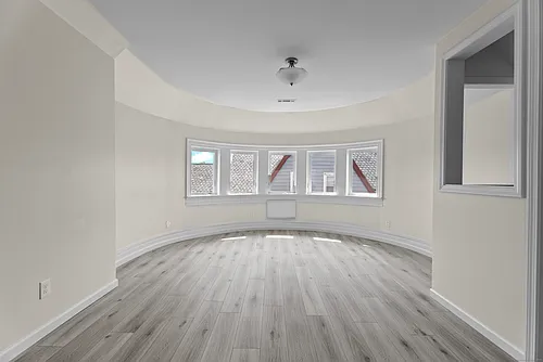 72 S Main St #3A Photo 1