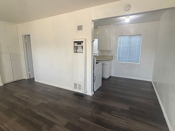 3rd image of 579 Weber St #579