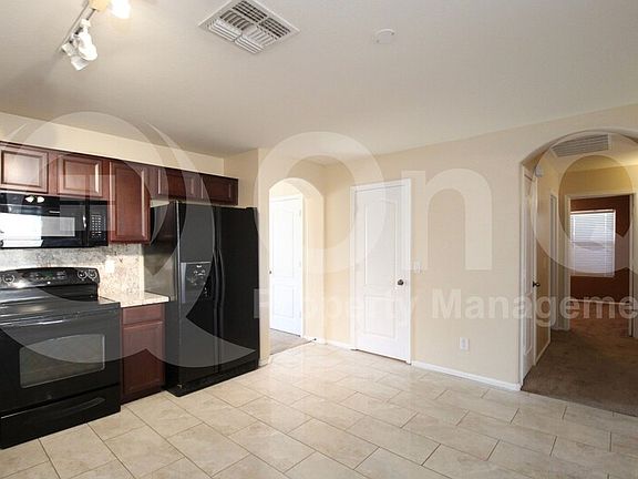 5th image of 1294 E Shari St