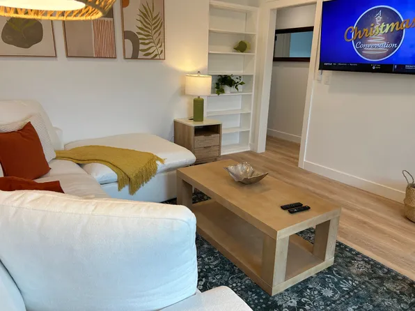 2141 Gillespie St, Santa Barbara, CA 93101