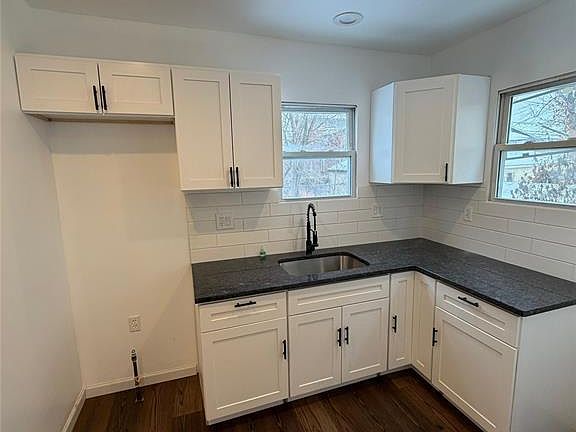 4th image of 13997 Cloverlawn St