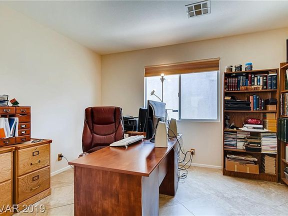 4th image of 1517 Bonnie Castle Way