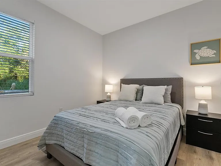 3038 Sargeant St — Photo 14