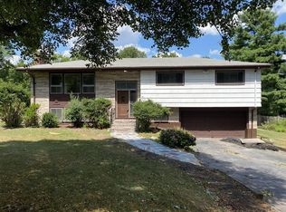 70 Meadowview Rd, Milton, MA 02186
