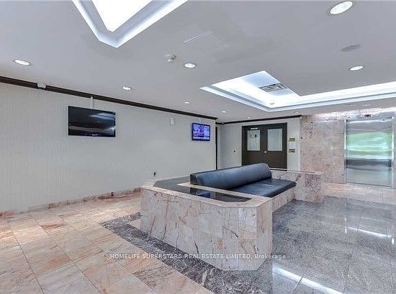 4th image of 1 Rowntree Rd #1212