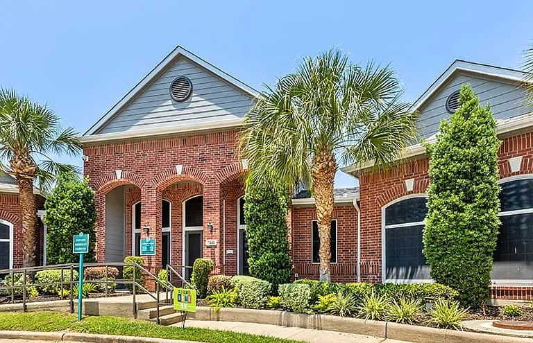 Trinity Oaks Apartment Homes — Photo 14
