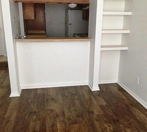 Breakfast bar
