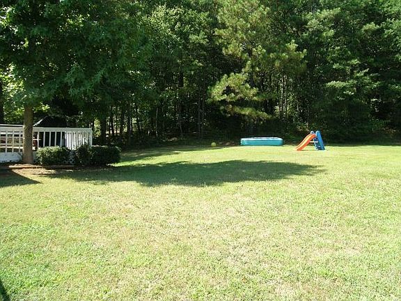 Wonderful area for the Children or the Pets!