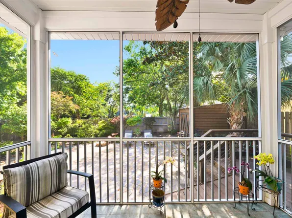 920 N 19th Ave, Pensacola, FL 32501