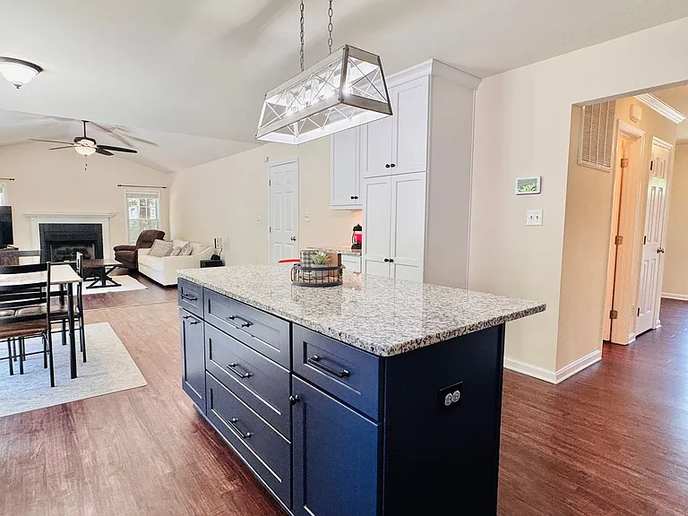 5 Averil Ct — Photo 3