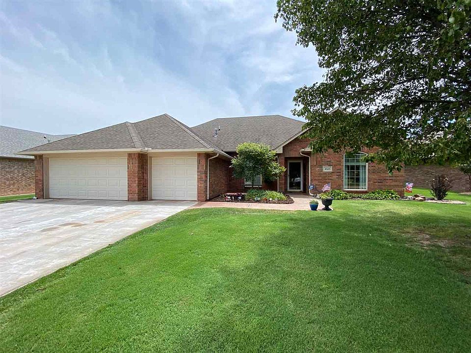 1st image of 4525 Lovell Ln