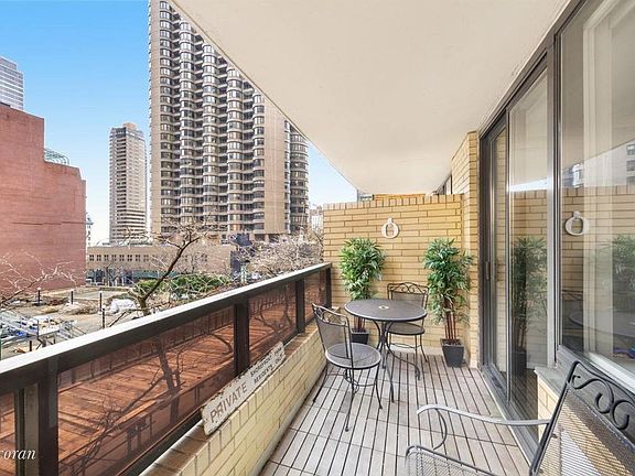 5th image of 311 E 38th St APT 3F