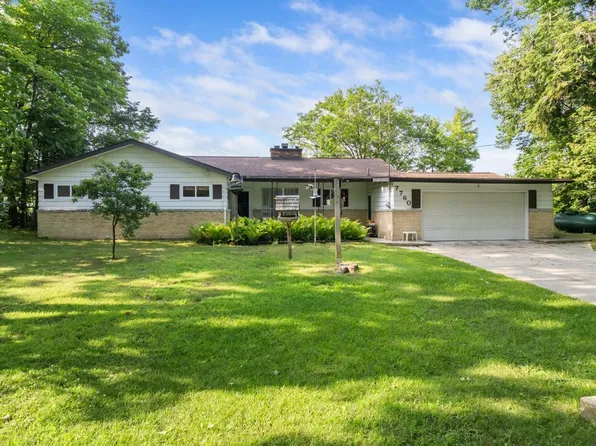 7760 Paradise Trl, Carp Lake, MI 49718
