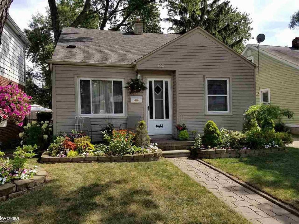 1st image of 103 W Mapledale Ave