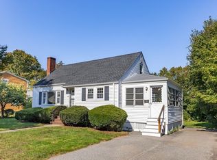 14 Thistledale Rd, Wakefield, MA 01880