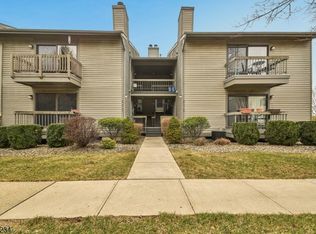 47 Sam Bonnell Dr, Union Twp., NJ 08809