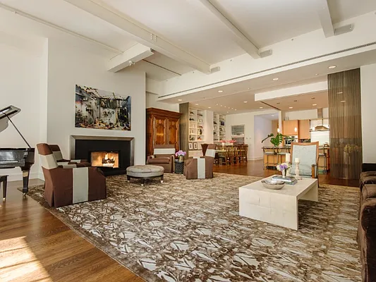 Sold by Sotheby's International Realty | media 27