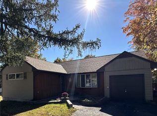 18 Donny Dr, Wappingers Falls, NY 12590