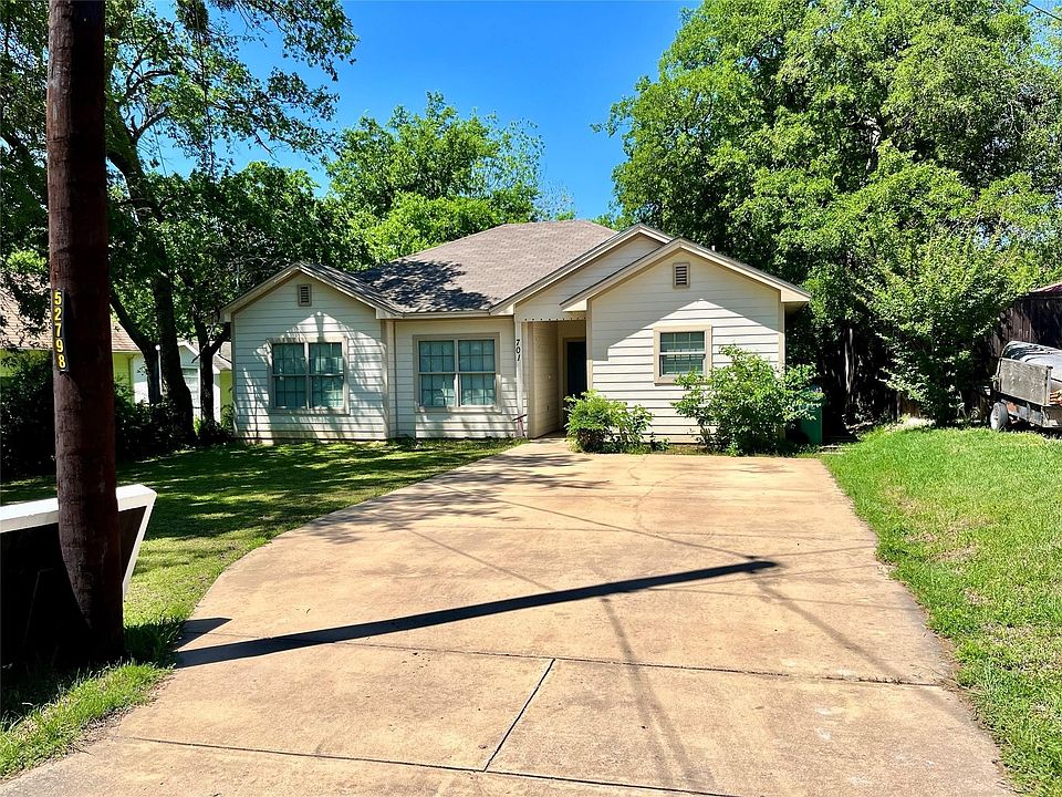 1st image of 701 Frame St