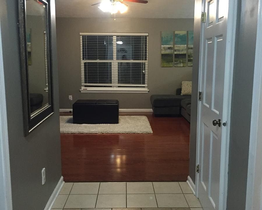 2nd image of 6805 Equestrian Ct