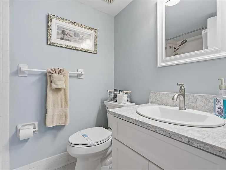 240 Cypress Ln #240 — Photo 18