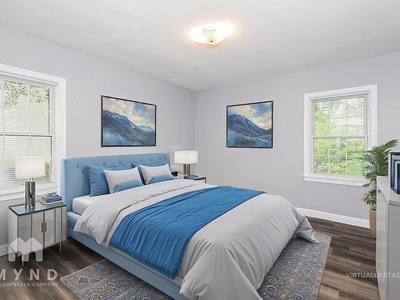 4th image of 2313 Eastway Rd