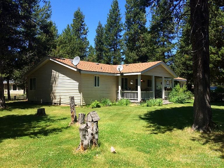 2nd image of 16196 Snowberry Ln