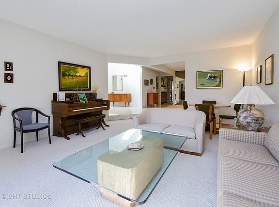 4th image of 2438 Burgundy Ln