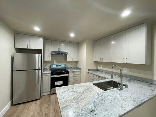 786 Elm St APT 15