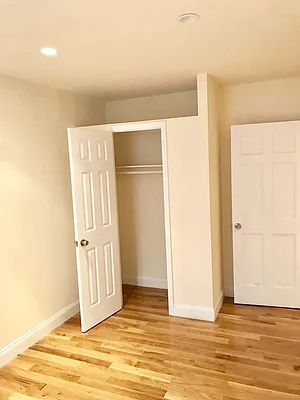 Rented by Platinum Properties | media 12