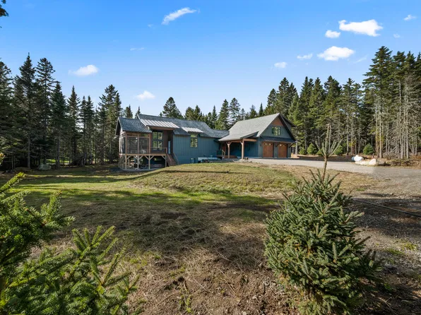 130 Evergreen Circle, Dallas Plt, ME 04970