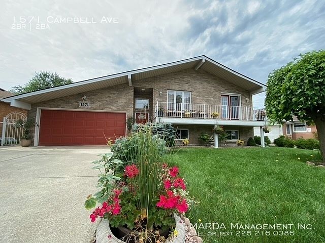 1st image of 1571 Campbell Ave