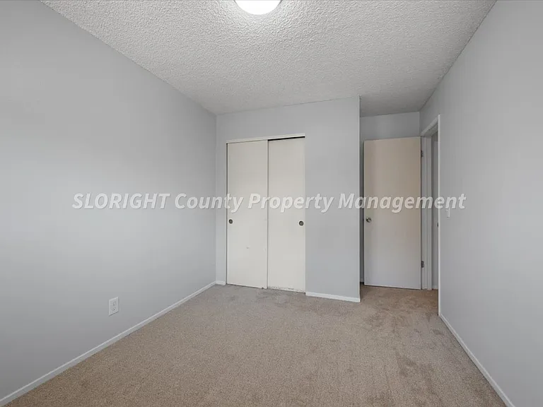 1351 Royal Way #4 — Photo 6