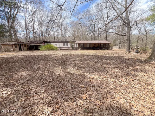 315 Lafferty Rd, Batesville, MS 38606