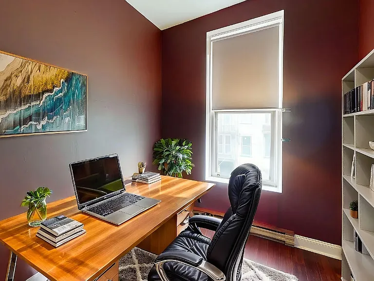 4 Dehaven Dr #2E — Photo 5