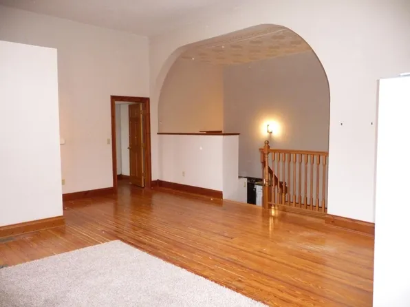 123 Bergin St Ste 5, Rossford, OH 43460