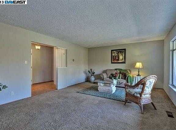 3rd image of 2974 Aulin Dr