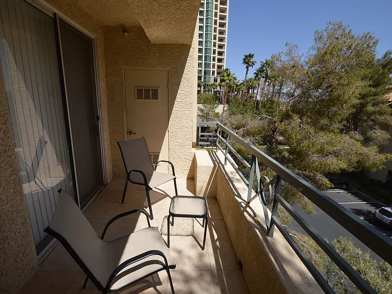 260 E Flamingo Rd #332 — Photo 28