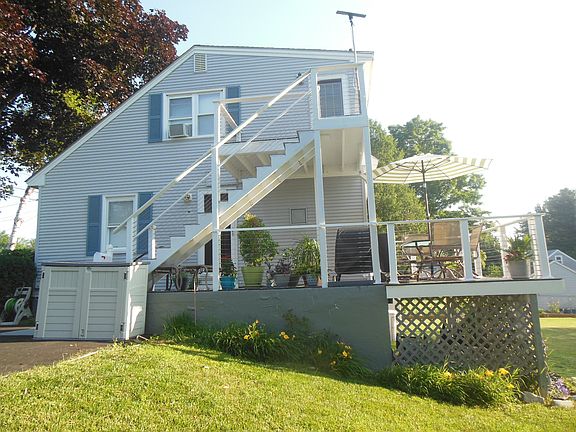 top deck off master bedroom