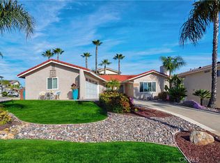 30820 Early Round Dr, Canyon Lake, CA 92587