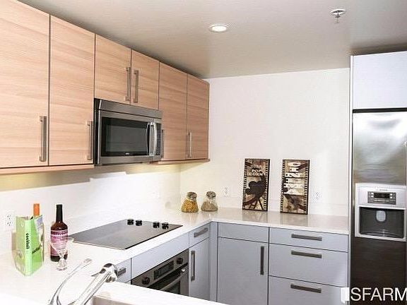 5th image of 555 4th St Unit 534