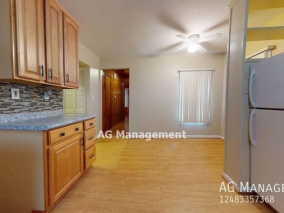 5th image of 1613 E Evelyn Ave
