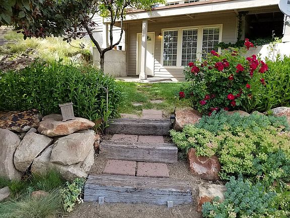 Private Entrance