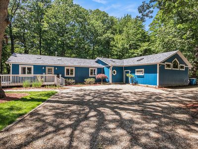 4160 Creek Dr, New Buffalo, MI, 49117