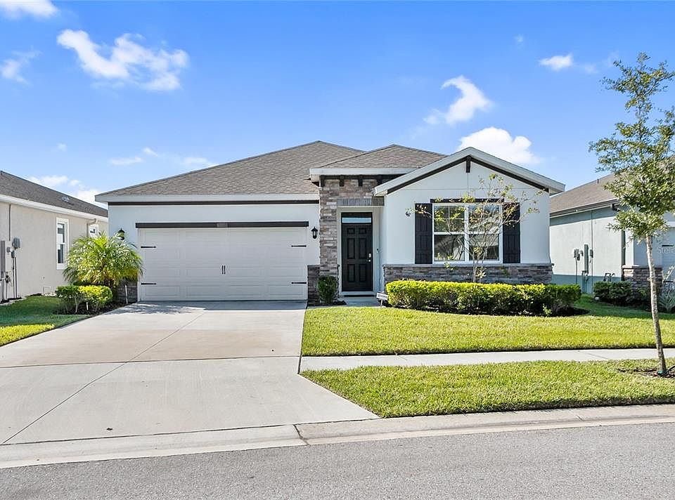 1st image of 1102 Manzanar Pl