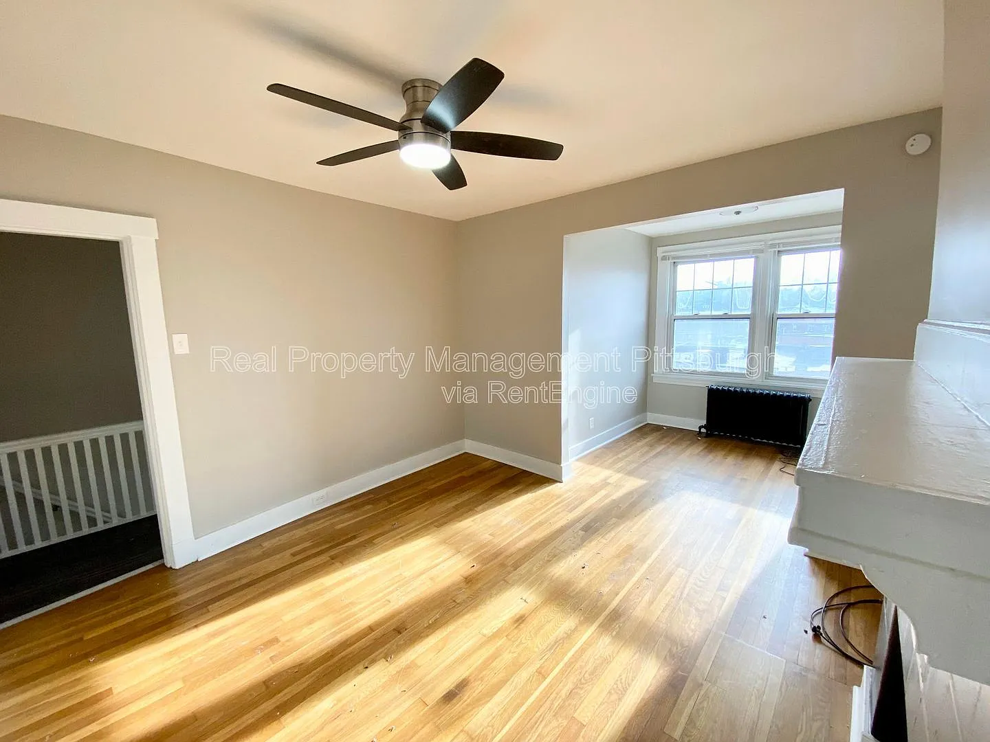 3 bed, 1.0 bath, $1,595 — Photo 2