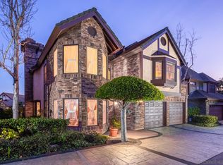 7371 Alicante Rd, Carlsbad, CA 92009