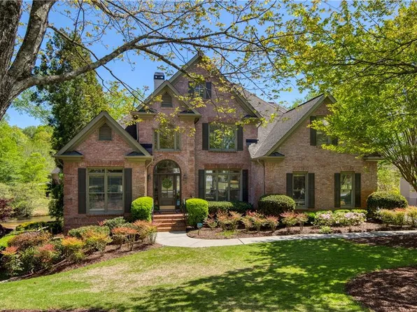 6185 Deerwoods Trl, Alpharetta, GA 30005