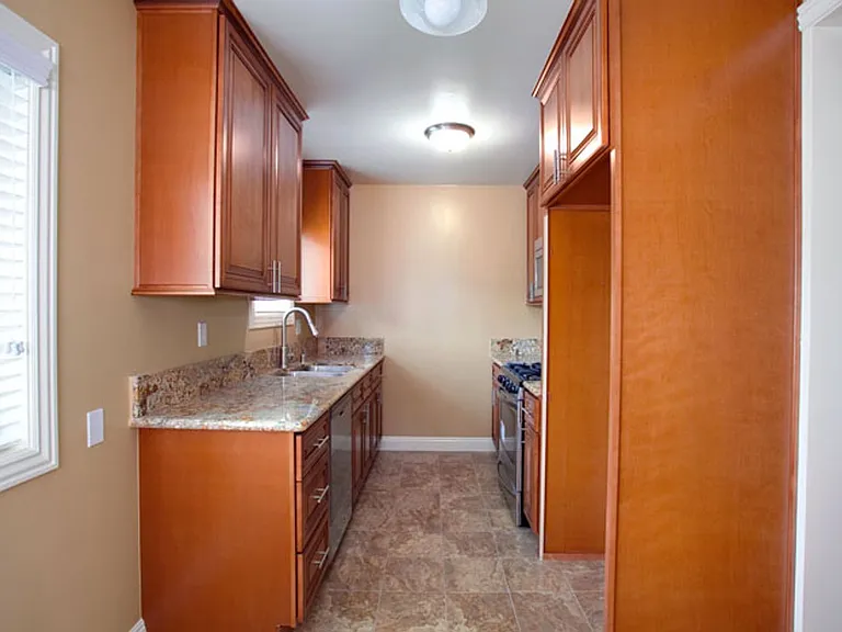 415 E Foothill Blvd #8 — Photo 7